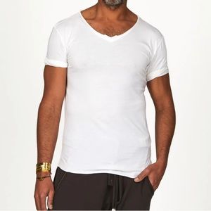 One Golden Thread white V neck Tree T-shirt 100% Bamboo Cotton size L